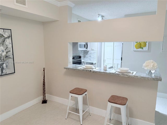 4 of 29 - 17150 N Bay Rd 2102, Sunny Isles Beach, FL