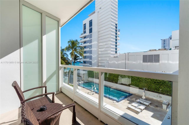 2 of 60 - 4391 Collins Ave 719, Miami Beach, FL