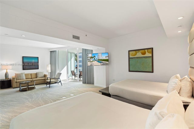 4 of 60 - 4391 Collins Ave 719, Miami Beach, FL