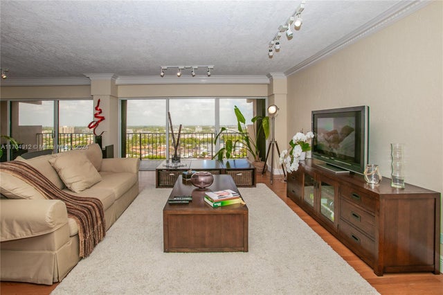 4 of 24 - 1800 Ne 114th St 1911, Miami, FL