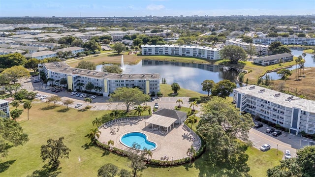 4 of 30 - 3029 Berkshire B 3029, Deerfield Beach, FL