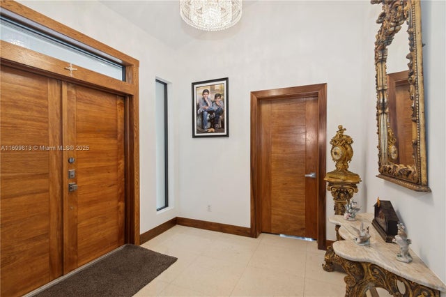 2 of 19 - 7001 Robles St, Coral Gables, FL