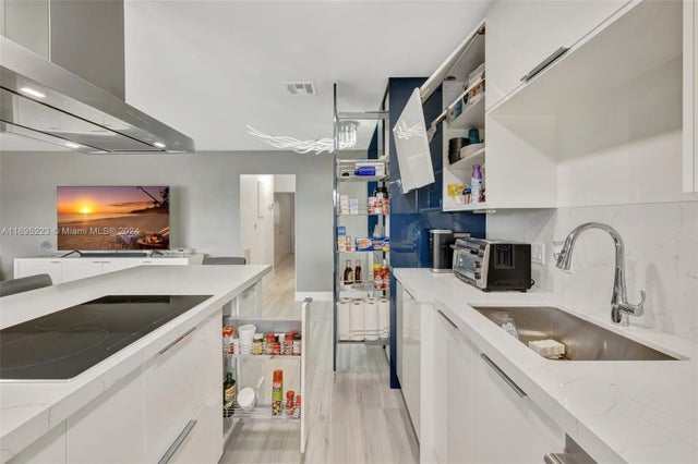 3 of 65 - 2866 Ne 30th St 19, Fort Lauderdale, FL