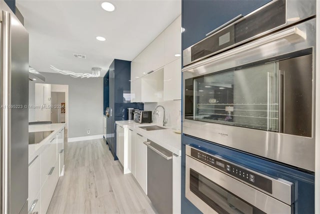 5 of 65 - 2866 Ne 30th St 19, Fort Lauderdale, FL