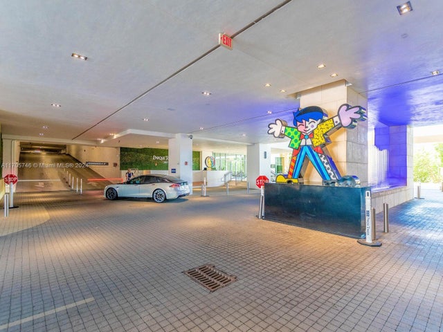 3 of 57 - 330 Sunny Isles Blvd 5-2407, Sunny Isles Beach, FL