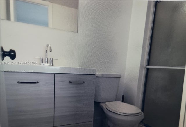 2 of 9 - 154 Lake Meryl Dr 254, West Palm Beach, FL