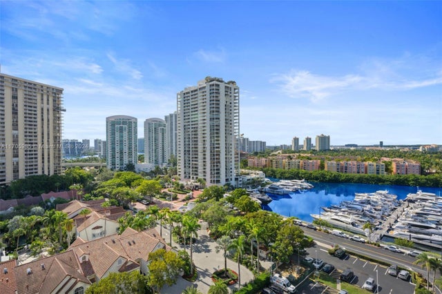 4 of 26 - 19667 Turnberry Way 14c, Aventura, FL