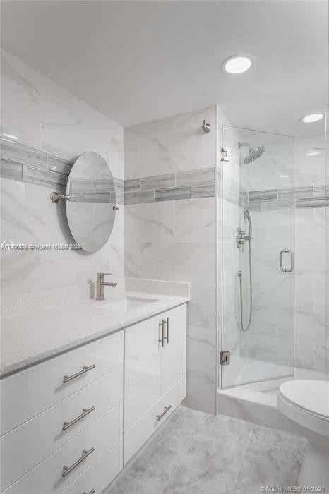 4 of 16 - 2700 W Sunrise Lakes Dr 103, Sunrise, FL