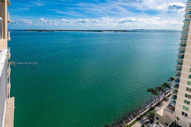 4 of 29 - 770 Claughton Island Dr 1914, Miami, FL