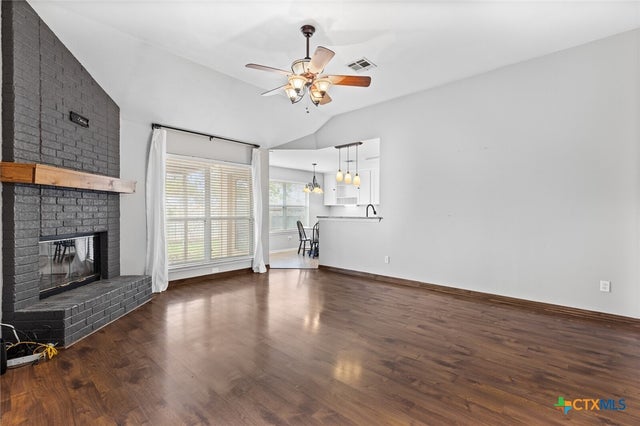 808 Silver Stone Drive, Temple