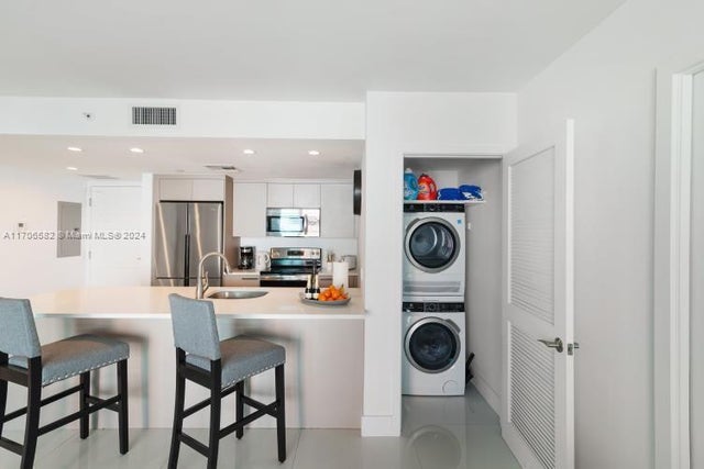 3 of 42 - 1150 101st St 502, Bay Harbor Islands, FL