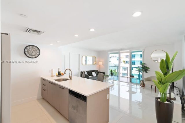 4 of 42 - 1150 101st St 502, Bay Harbor Islands, FL