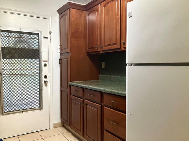 5 of 48 - 20275 Ne 2nd Ave 16, Miami, FL