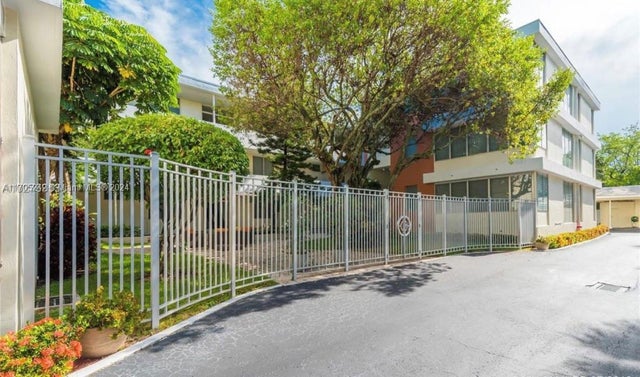 2 of 19 - 10210 Collins Ave 306, Bal Harbour, FL