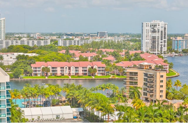 2 of 14 - 4001 S Ocean Dr 16k, Hollywood, FL
