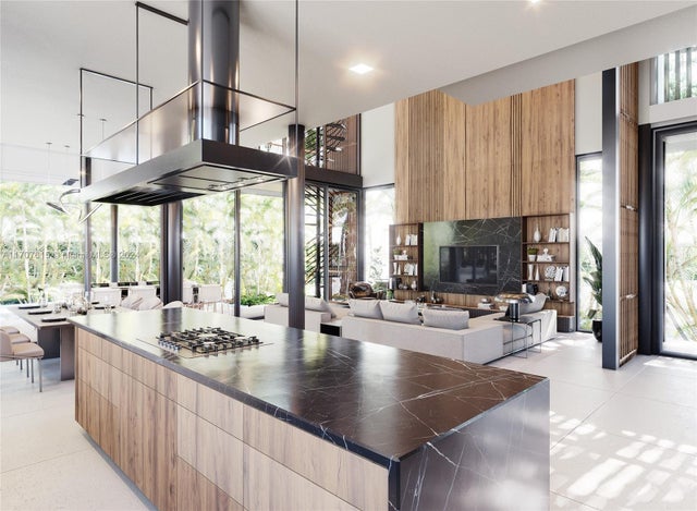 5 of 11 - 7607 Ne 7th Ave, Miami, FL