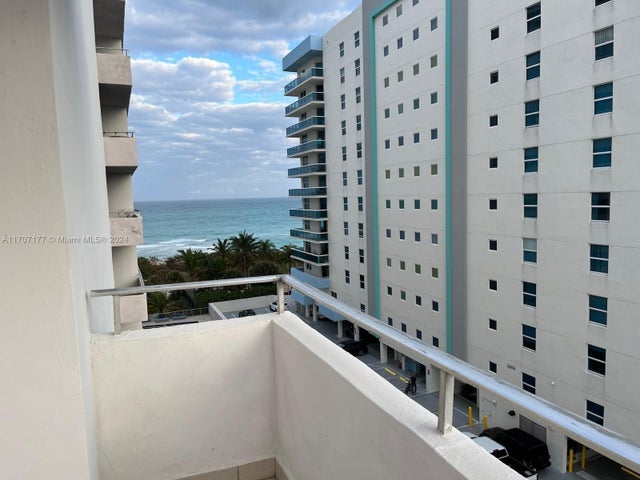 2 of 8 - 9225 Collins Ave 712, Surfside, FL
