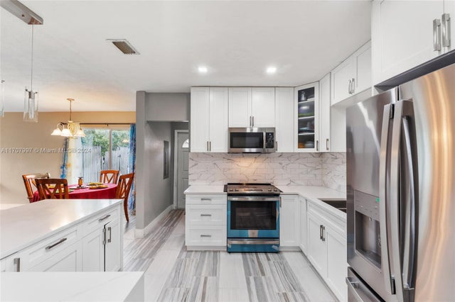 5 of 15 - 1440 Nw 179th Ter, Miami Gardens, FL