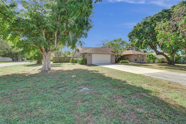 4 of 65 - 620 Ne 2nd Street, Pompano Beach, FL