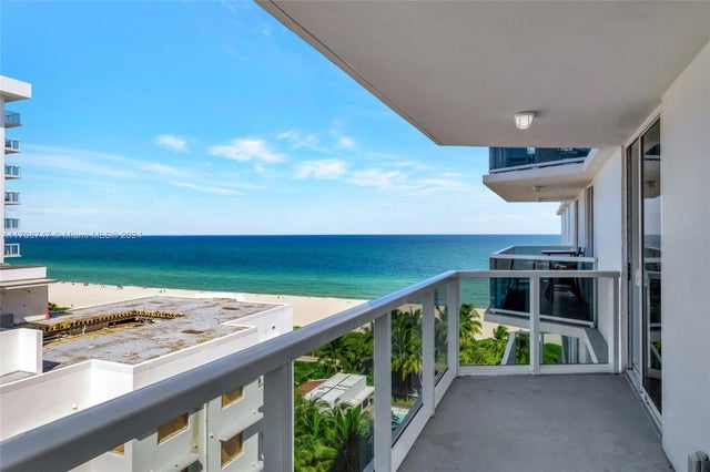 2 of 44 - 2401 Collins Ave 1411, Miami Beach, FL