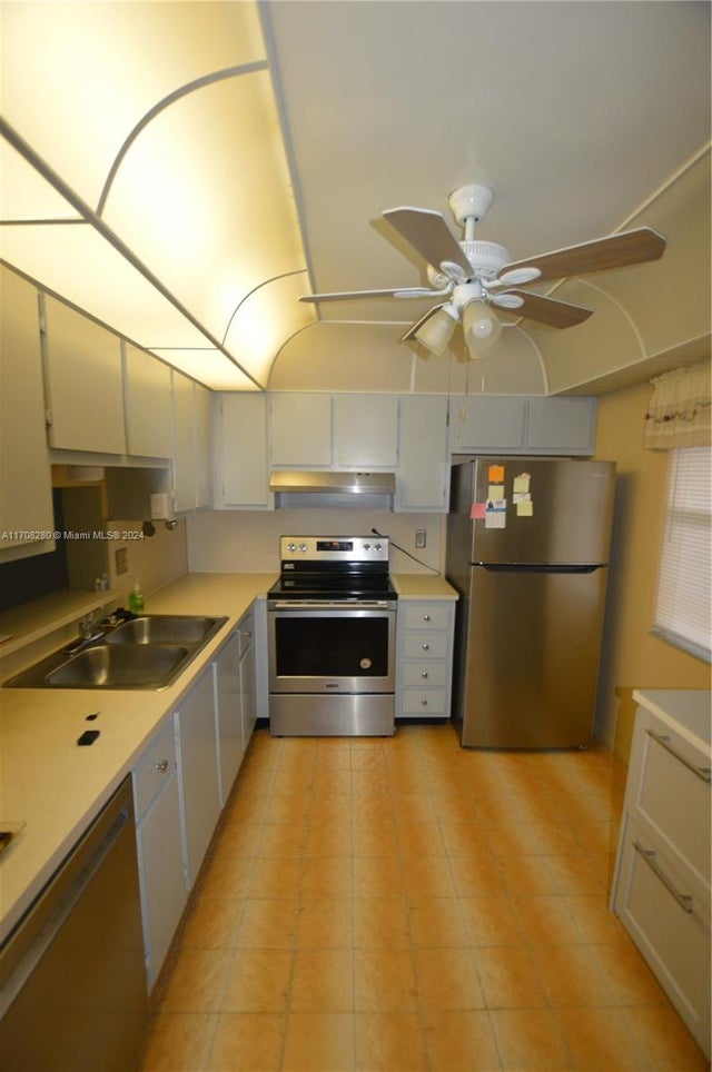 2 of 11 - N/A, Dania Beach, FL