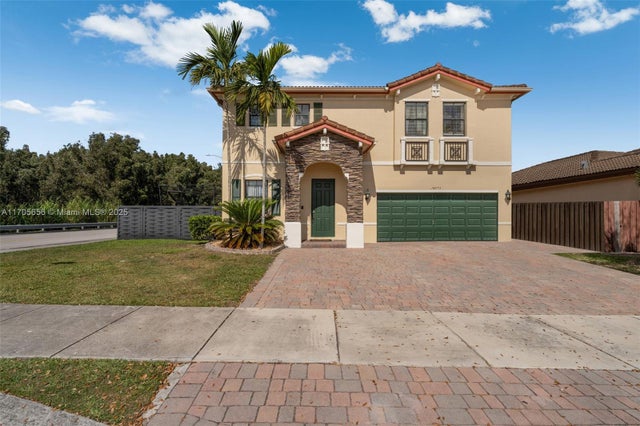 1 of 37 - 16673 Sw 44th St, Miami, FL