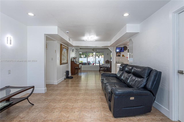 4 of 63 - 104 Clifton Rd, West Park, FL