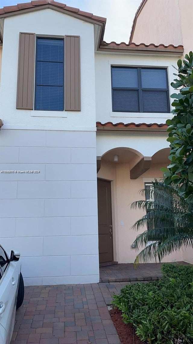 3 of 21 - 20962 Nw 1st Dr 20962, Pembroke Pines, FL