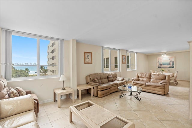 2 of 38 - 5005 Collins Ave 425, Miami Beach, FL