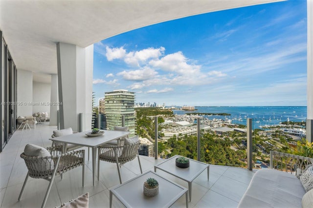 1 of 31 - 2811 S Bayshore Dr 20bc, Miami, FL