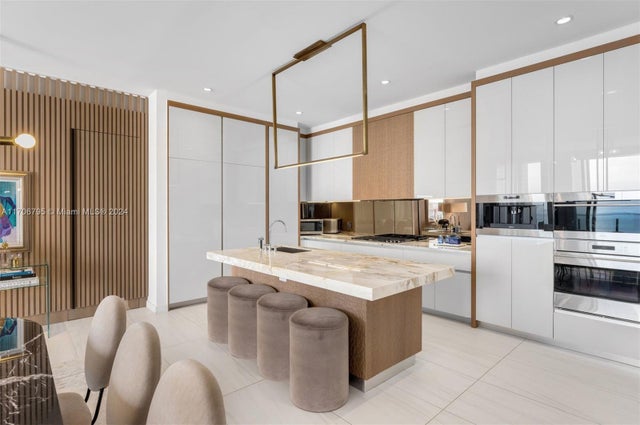 5 of 31 - 2811 S Bayshore Dr 20bc, Miami, FL