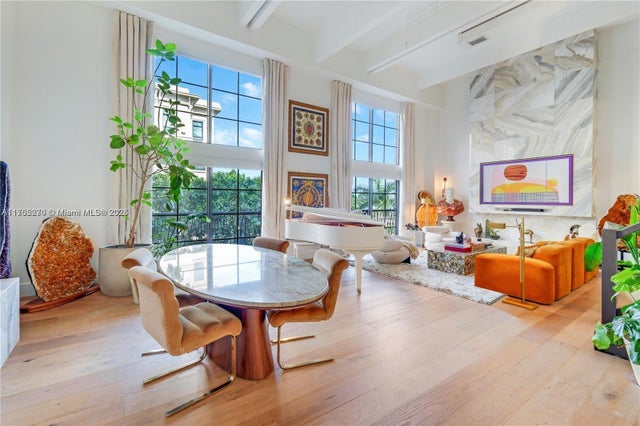3 of 43 - 101 N Clematis St 308, West Palm Beach, FL
