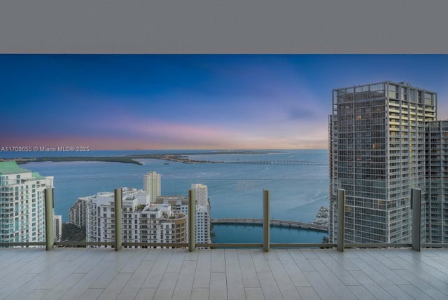 1 of 61 - 300 Biscayne Blvd Way 4703, Miami, FL