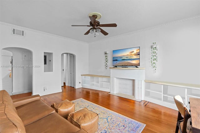 1 of 20 - 1571 Pennsylvania Ave 4s, Miami Beach, FL