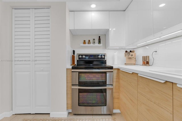 3 of 50 - 17720 N Bay Road 802, Sunny Isles Beach, FL