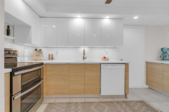 4 of 50 - 17720 N Bay Road 802, Sunny Isles Beach, FL