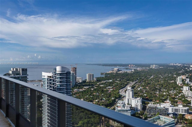 4 of 34 - 1000 Brickell Plz Uph6204, Miami, FL