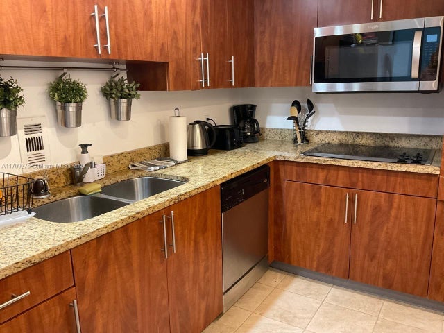 2 of 9 - 4001 S Ocean Dr 16g, Hollywood, FL