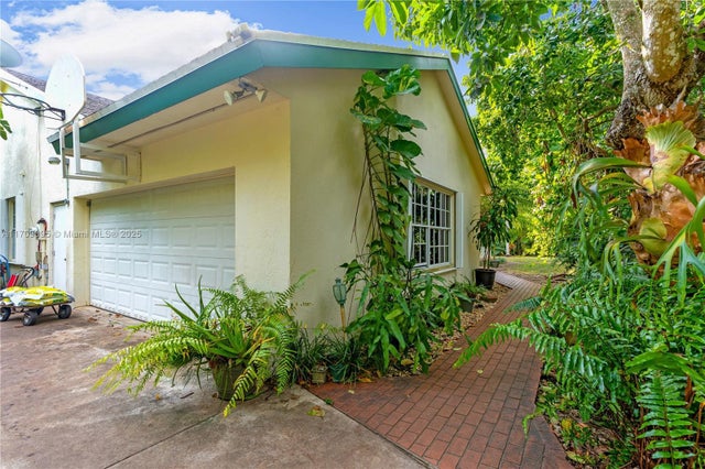 2 of 26 - 15850 Sw 250th St, Homestead, FL