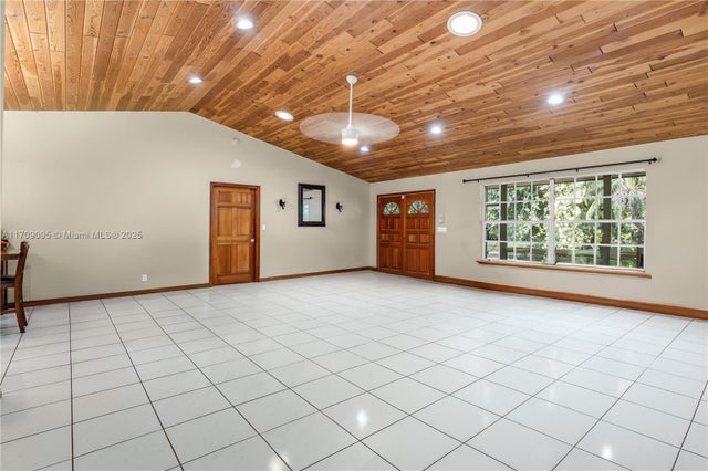 5 of 26 - 15850 Sw 250th St, Homestead, FL