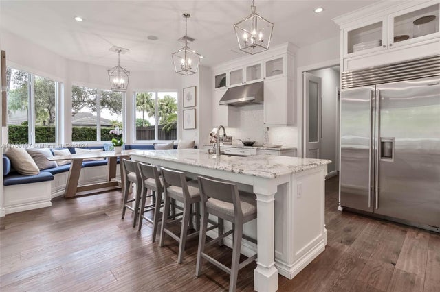 4 of 47 - 9402 Sw 83rd Ave, Miami, FL