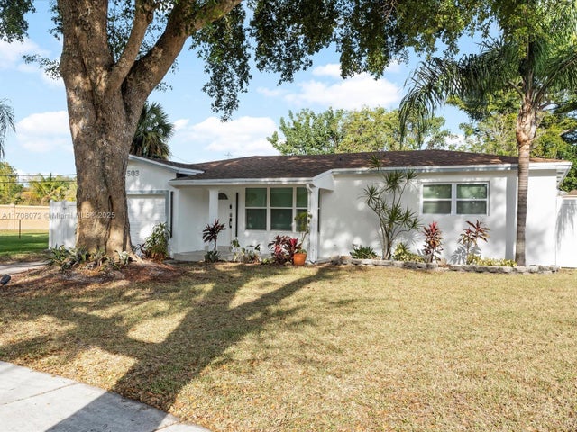 3 of 36 - 503 S 58th Ct, Hollywood, FL