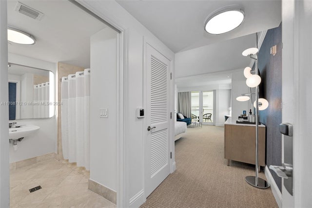 3 of 27 - 4401 Collins Ave 902, Miami Beach, FL