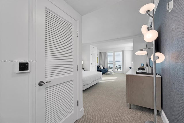 4 of 27 - 4401 Collins Ave 902, Miami Beach, FL