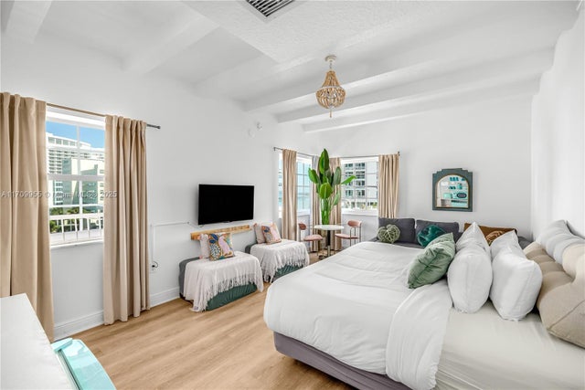 3 of 18 - 4130 Collins Ave 703, Miami Beach, FL