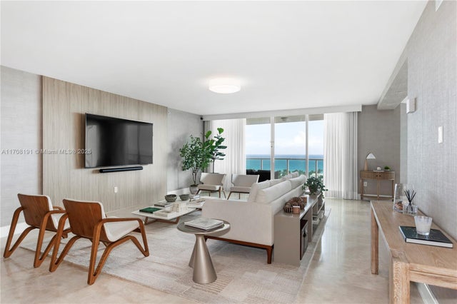 3 of 62 - 20201 E Country Club Dr 1902, Aventura, FL