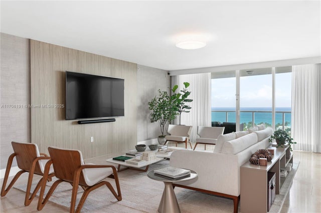 4 of 62 - 20201 E Country Club Dr 1902, Aventura, FL