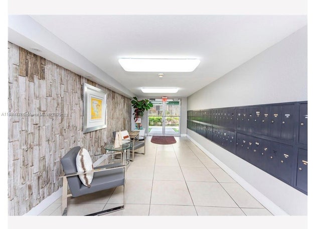 3 of 20 - 9350 Fontainebleau Blvd 203, Miami, FL