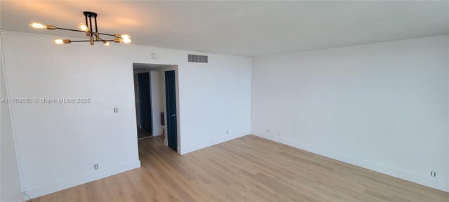 2 of 20 - 1000 West Ave 831, Miami Beach, FL