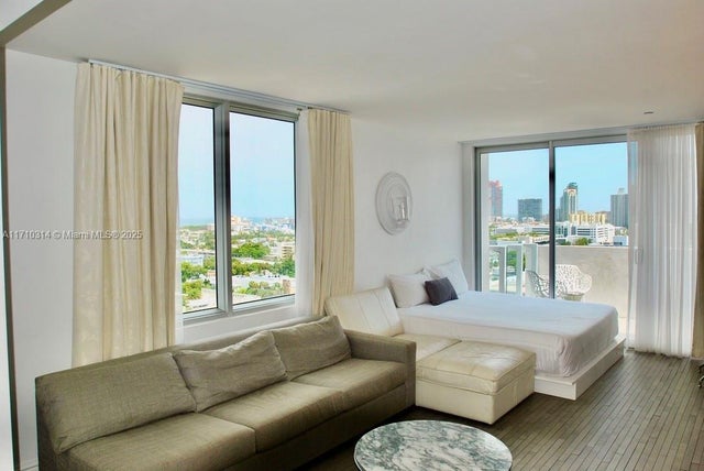 3 of 17 - 1100 West Ave Ph-1, Miami Beach, FL
